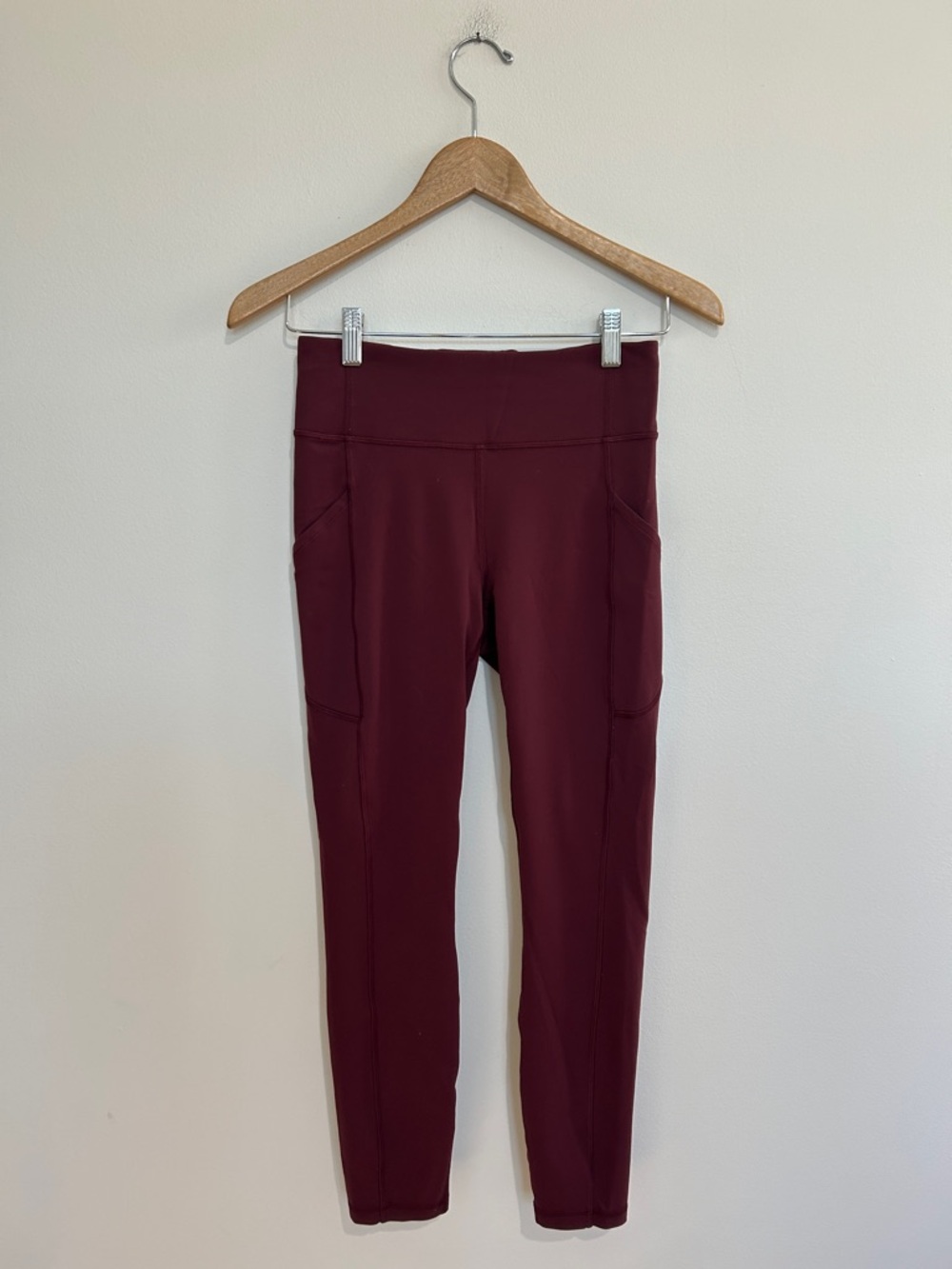 Lululemon Fast and Free‎ Leggings Dark Red Size 4 EUC